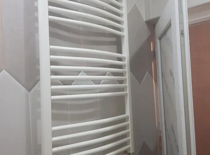 Solo Budget Apartment